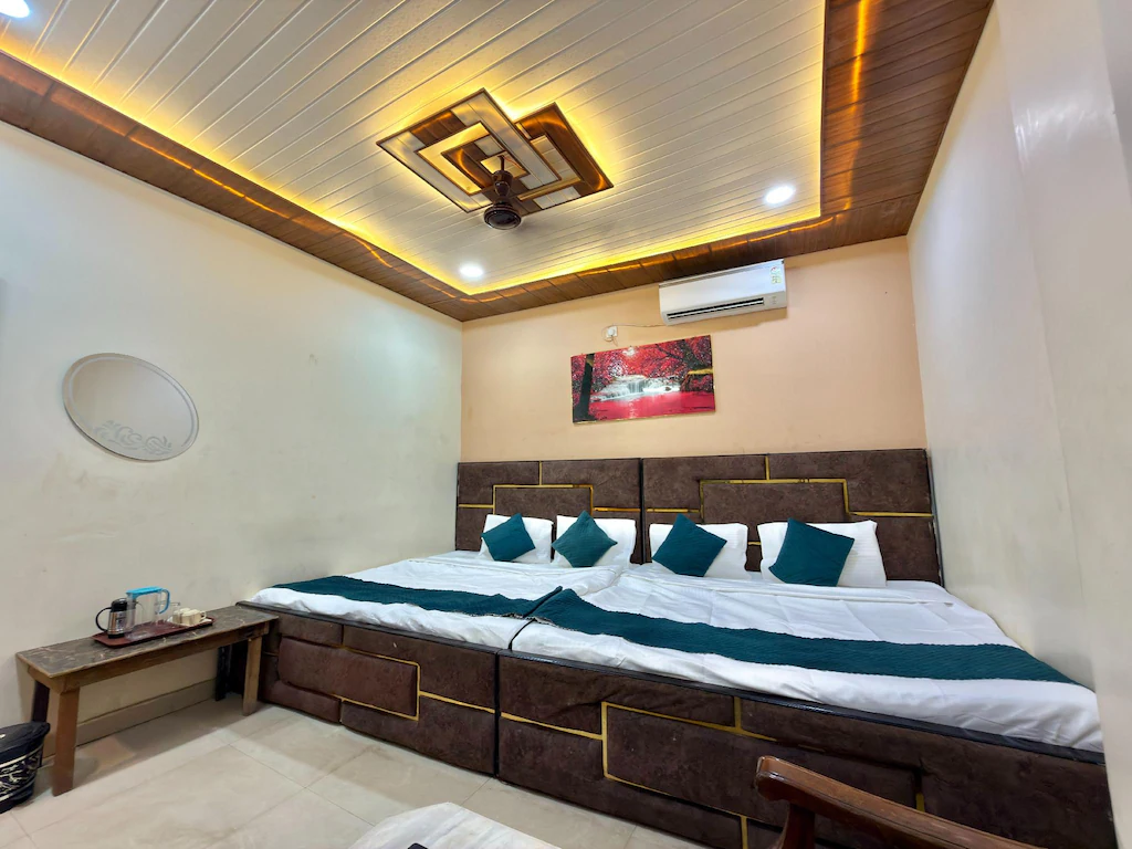 Family Room at Shree Aksharam Guest House